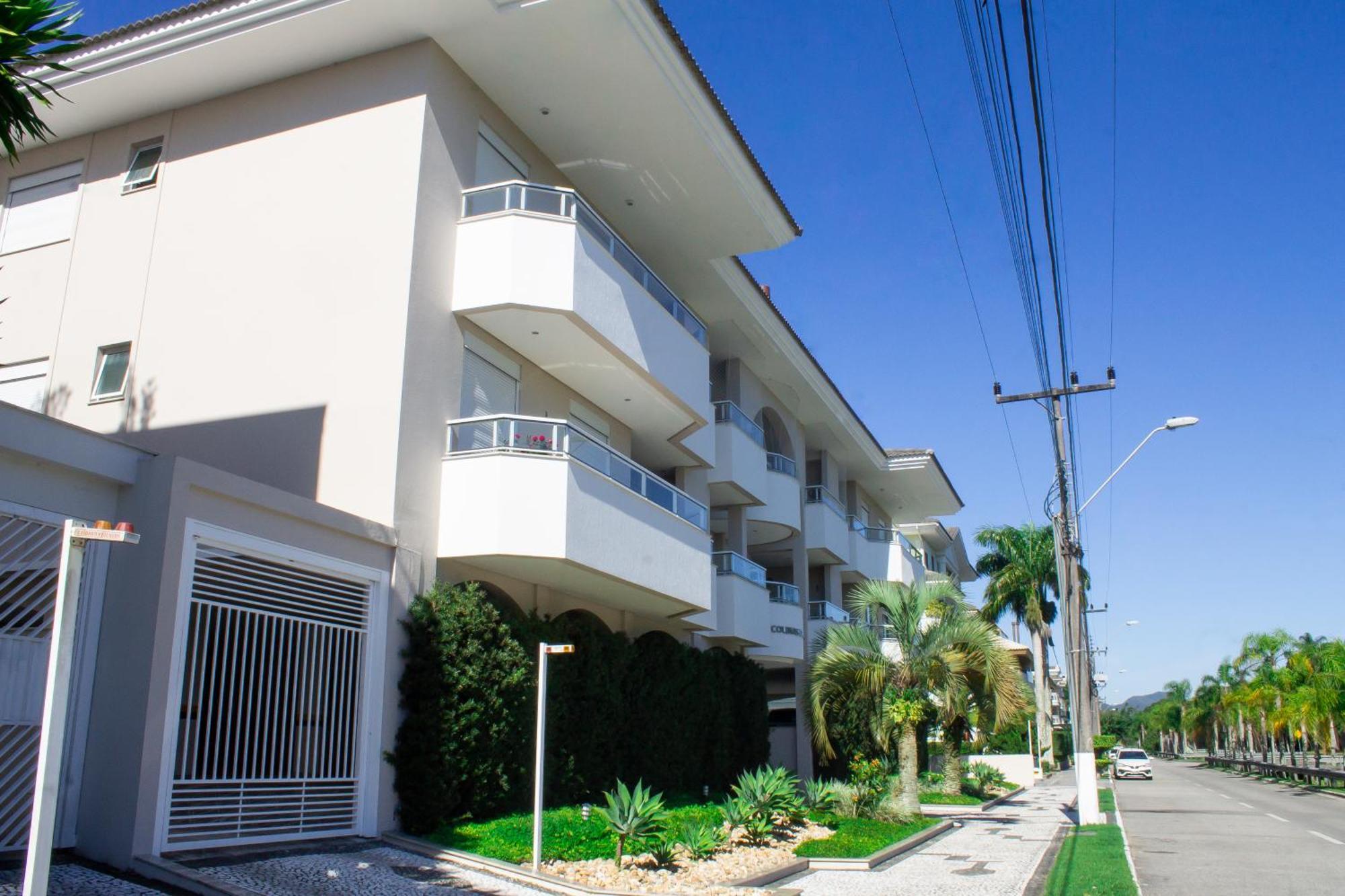 Apto De 4 Dormitorios Em Jurere Internacional Florianopolis Exterior photo